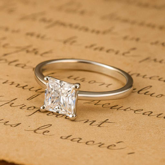 The Classic Solitaire Majesty Ring